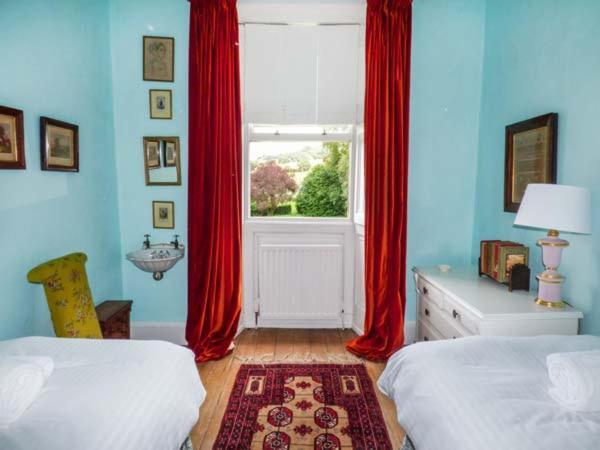 Flanders Hall West Burton Extérieur photo